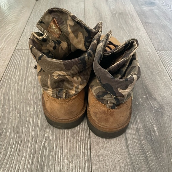 Camo Timberland Boots - Picture 2 of 4